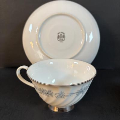 LOT 302: Vintage Teacups & Dessert Plates: Imperial Bohemian, Czechoslovakia: Churchill, Made in England: Bavaria: Royal Jackson:...