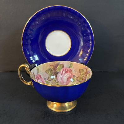 LOT 303: Vintage Teacup Collection: Royal Albert, Parisienne by Royal Jackson, Crown D'or, Aynsley