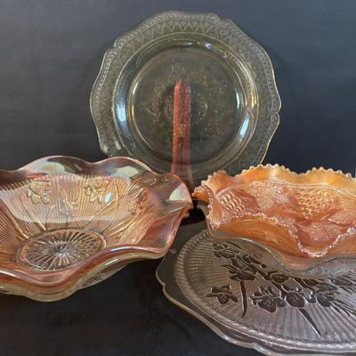 LOT 305: Vintage Glassware: Jeanette Iris & Herringbone Bowls/Platter, Marigold Carnival Glass, Amber Federal Glass Platter