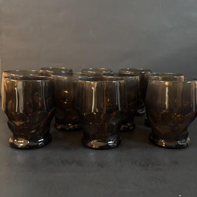 LOT 306: Pyrex Clear & White Colonial Mist Nesting Bowl Set (4), Vintage Georgian Nutmeg Brown Viking Thumbprint Tumblers (10),...