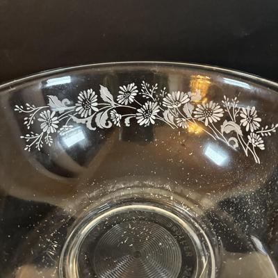 LOT 306: Pyrex Clear & White Colonial Mist Nesting Bowl Set (4), Vintage Georgian Nutmeg Brown Viking Thumbprint Tumblers (10),...