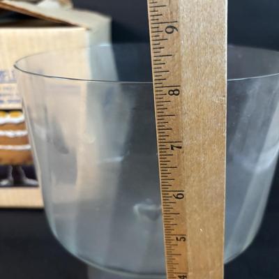 LOT 306: Pyrex Clear & White Colonial Mist Nesting Bowl Set (4), Vintage Georgian Nutmeg Brown Viking Thumbprint Tumblers (10),...