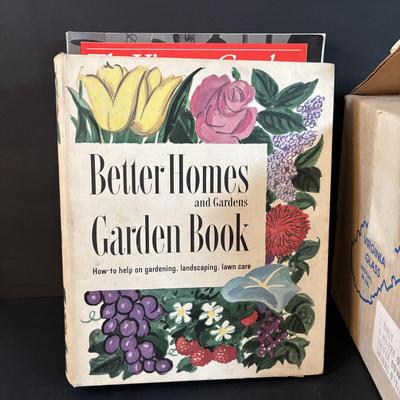 LOT 306: Pyrex Clear & White Colonial Mist Nesting Bowl Set (4), Vintage Georgian Nutmeg Brown Viking Thumbprint Tumblers (10),...