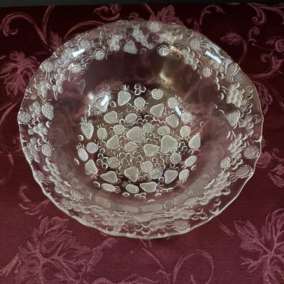 LOT 310: Signed VSL (Val St. Lambert) Crystal Crescent Shaped Fruit Tray/Salad Plates, Signed VSL Platter, Crystal Berry Bowl, FB Rogers...