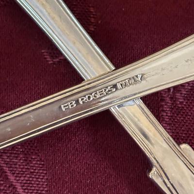 LOT 310: Signed VSL (Val St. Lambert) Crystal Crescent Shaped Fruit Tray/Salad Plates, Signed VSL Platter, Crystal Berry Bowl, FB Rogers...