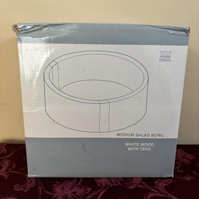 LOT 310: Signed VSL (Val St. Lambert) Crystal Crescent Shaped Fruit Tray/Salad Plates, Signed VSL Platter, Crystal Berry Bowl, FB Rogers...