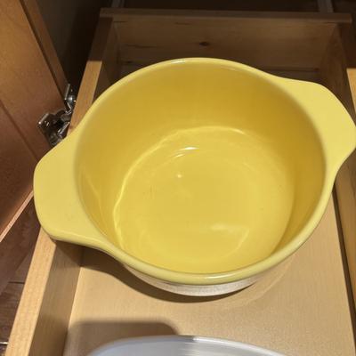 LOT 314: Kitchen Cabinet Cleanout: Corning Ware, Chantal & More