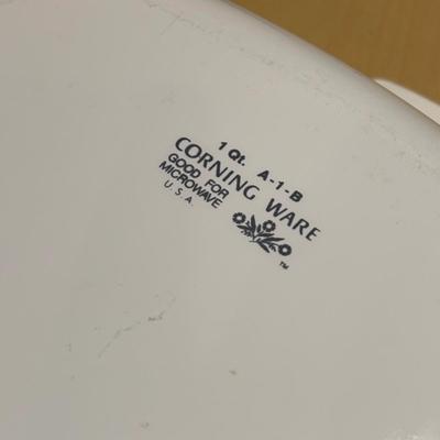 LOT 314: Kitchen Cabinet Cleanout: Corning Ware, Chantal & More