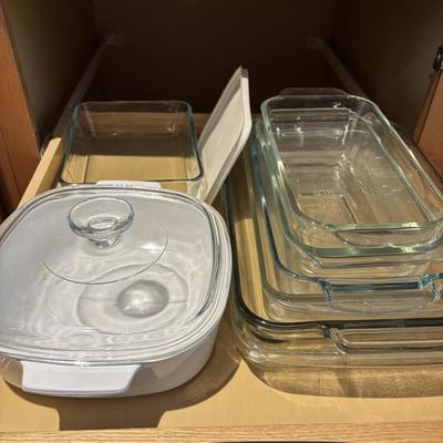LOT 315: Kitchen Cabinet Cleanout: Corning Ware & Pyrex