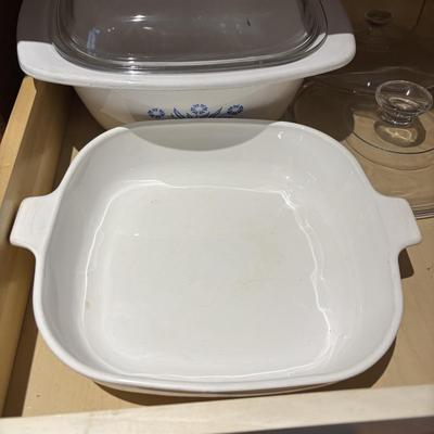 LOT 315: Kitchen Cabinet Cleanout: Corning Ware & Pyrex