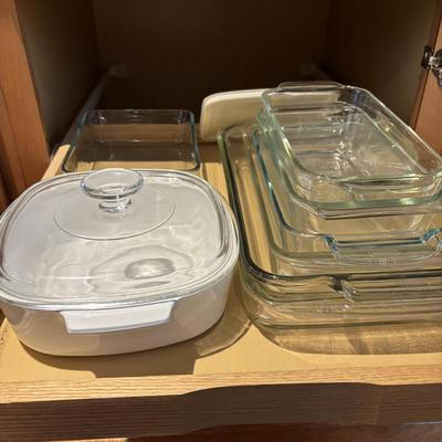 LOT 315: Kitchen Cabinet Cleanout: Corning Ware & Pyrex