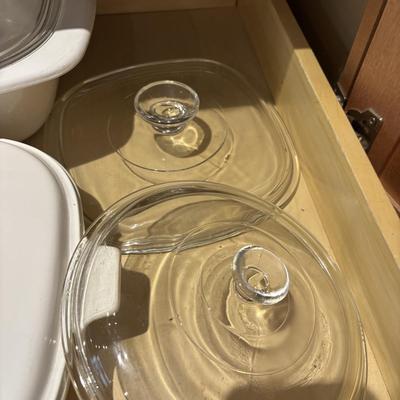 LOT 315: Kitchen Cabinet Cleanout: Corning Ware & Pyrex