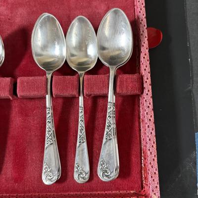 LOT 320: Serving Collection: Oberglas Austria Knife Rest, Brass Butlers Crumb & Dustpan Set, Gorham Silverplate, Demitasse Spoons,...