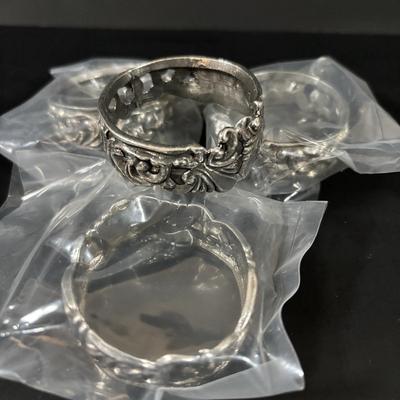 LOT 320: Serving Collection: Oberglas Austria Knife Rest, Brass Butlers Crumb & Dustpan Set, Gorham Silverplate, Demitasse Spoons,...