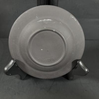 LOT 322: Wedgewood Trinkets Dishes Books on Wedgewood, Trinket Boxes & More