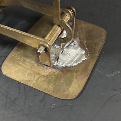 LOT 323: Vintage Avery Scale w/Weights & Postal Scale