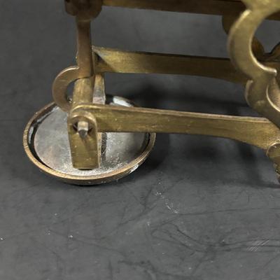 LOT 323: Vintage Avery Scale w/Weights & Postal Scale