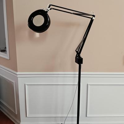 LOT 327: Magnifying Glass Floor Lamp