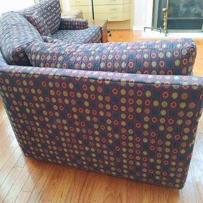 LOT 331: 2-Piece Sectional Sofa