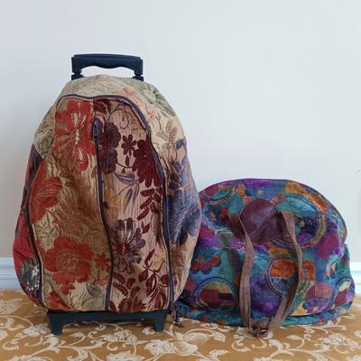 LOT 333: Erda Duffel Bag with Rolling Floral Tapestry Bag