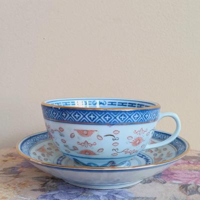 LOT 335: Herend Hungary Indian Basket Green Teacup, Japanese Stork on Silk Wall Scroll, Gibsons Teapot & More