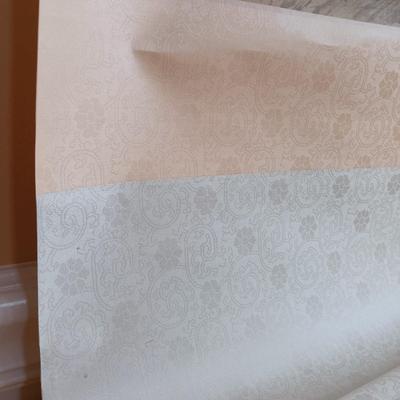 LOT 335: Herend Hungary Indian Basket Green Teacup, Japanese Stork on Silk Wall Scroll, Gibsons Teapot & More