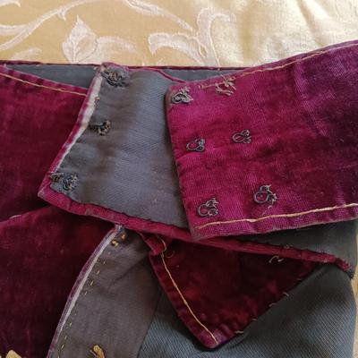 LOT 337: Vintage Velvet Belt with Verse from Malachi, Bronze Grand Street Boys Plaque, Portuguese Synagogue Tile & More