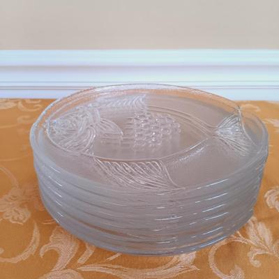 LOT 338: Vintage Copper Fish Mold, Large Melamine Shell Bowls, Stafford Ceramic Shell Forks and Knives & More