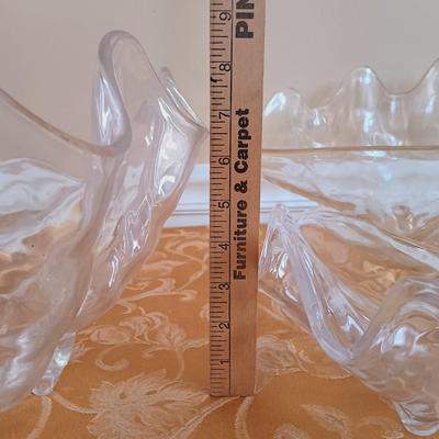 LOT 338: Vintage Copper Fish Mold, Large Melamine Shell Bowls, Stafford Ceramic Shell Forks and Knives & More