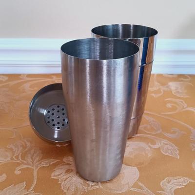 LOT 339: Godinger Monkey Bars Poseable Cocktail Shaker, MCM Glass Decanter, Vintage Ice Bucket & More