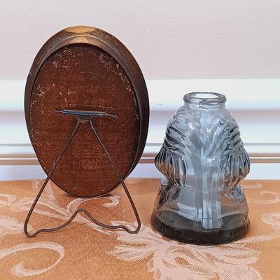 LOT 341: Solid Bronze 'Thinking Man' Bookends, Wheaton George Washinton Ink Bottle & More