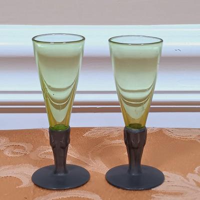 LOT 341: Solid Bronze 'Thinking Man' Bookends, Wheaton George Washinton Ink Bottle & More