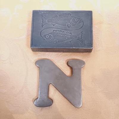 LOT 341: Solid Bronze 'Thinking Man' Bookends, Wheaton George Washinton Ink Bottle & More