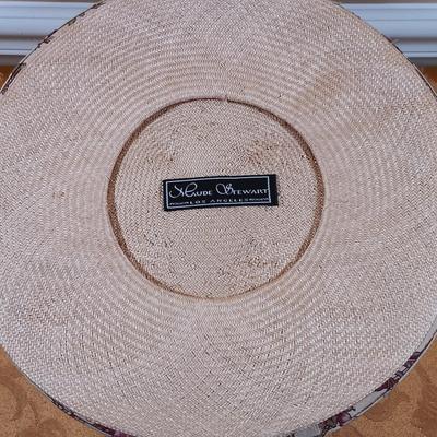 LOT 342: Summer Hat Collection w/ Hat Boxes & Decorative Floral Box