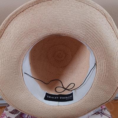 LOT 342: Summer Hat Collection w/ Hat Boxes & Decorative Floral Box