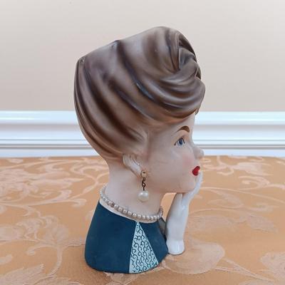 LOT 343: Vintage Lady Head Vases with Sandra Roth Scarf & Vintage Hat Box