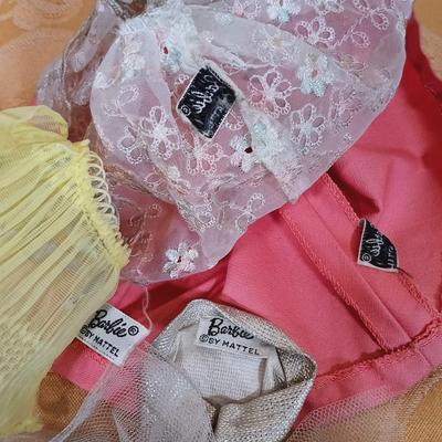 LOT 344: Vintage 1960s Japan Barbie Ponytail with Case, Clothes & Accessories