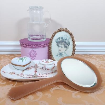LOT 346: Vintage Dubarry Amber Pyralin Hand Mirror, Limoges Peint Main Floral Trinket Box, Fielding & Co Devon Ware Vanity Tray &...