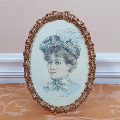 LOT 346: Vintage Dubarry Amber Pyralin Hand Mirror, Limoges Peint Main Floral Trinket Box, Fielding & Co Devon Ware Vanity Tray &...