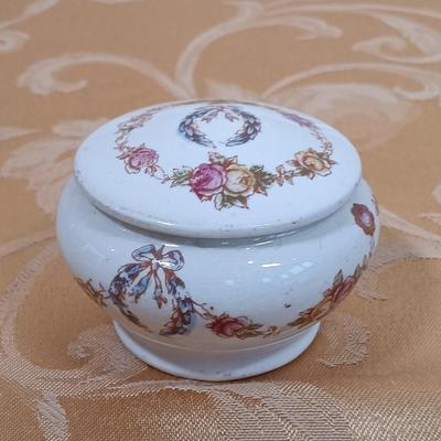 LOT 346: Vintage Dubarry Amber Pyralin Hand Mirror, Limoges Peint Main Floral Trinket Box, Fielding & Co Devon Ware Vanity Tray &...