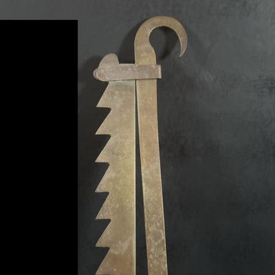 LOT 354: 19th Century Solid Brass Cooking Trammel Sawtooth and Ornate Chain Links