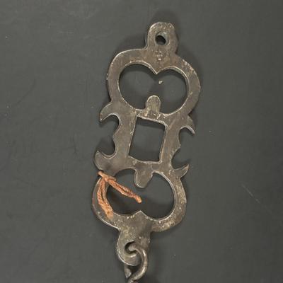 LOT 354: 19th Century Solid Brass Cooking Trammel Sawtooth and Ornate Chain Links