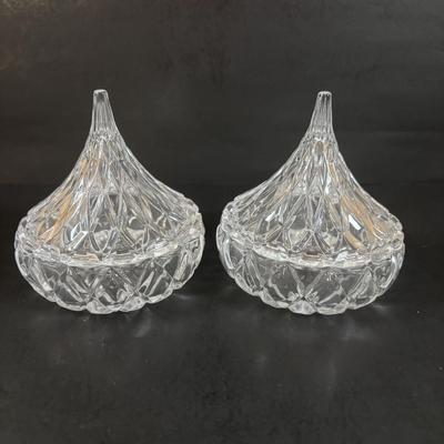 LOT 359: Tamara Childs 12” Hand Gilded Silver Swirl Beaded Glass Tripod Feet Bowl, Shannon Crystal Hershey Kisses & More