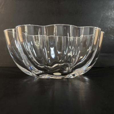 LOT 364: Orrefors Oval Scalloped Cystal Bowl