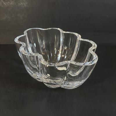 LOT 364: Orrefors Oval Scalloped Cystal Bowl