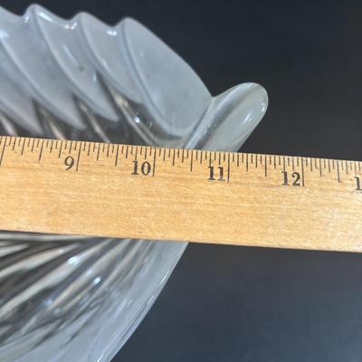 LOT 370: Evesham Vale 1986 Royal Dorchester Casserole Dish, Arden 1974 Royal Dorchester Toothpick Holder & Tray, Mikasa South Seas...