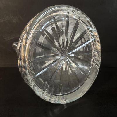 LOT 371: Elegant Crystal Collection