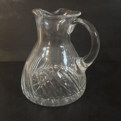 LOT 371: Elegant Crystal Collection