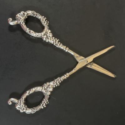 LOT 373: Grape Scissors w/Sterling Silver Handles