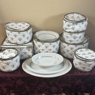 LOT 374: Royal Jackson China Set